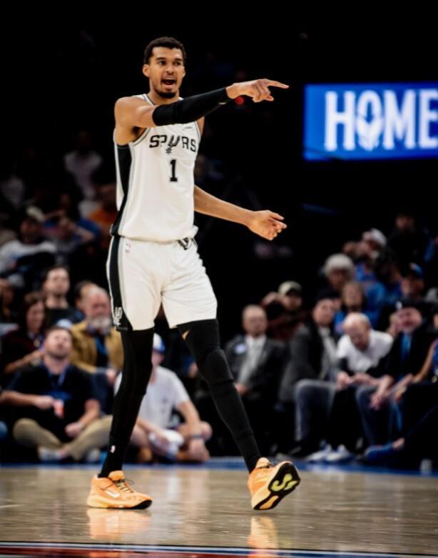 119-98！亚历山大34分，文班17+7，雷霆复仇马刺迎4连胜